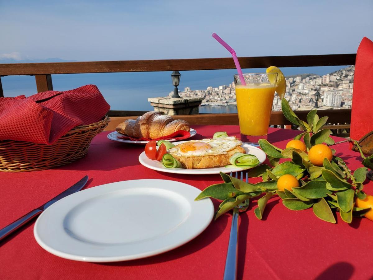 Villa Kristiano 21 Sarandë 外观 照片