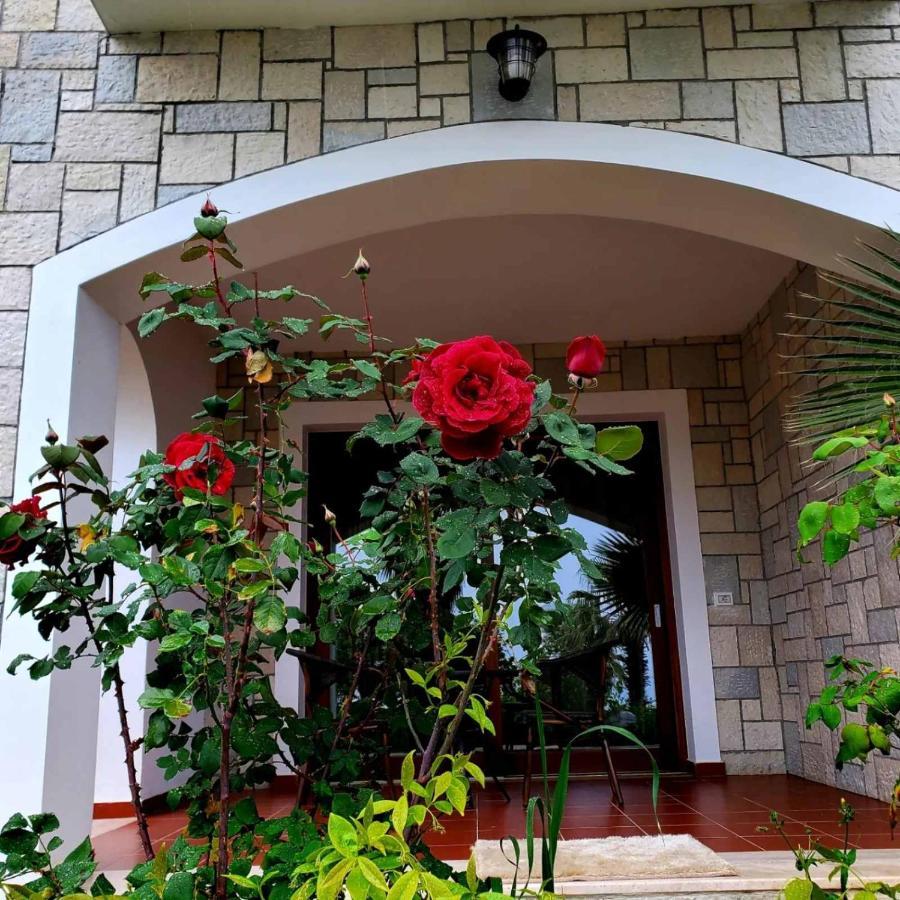 Villa Kristiano 21 Sarandë 外观 照片